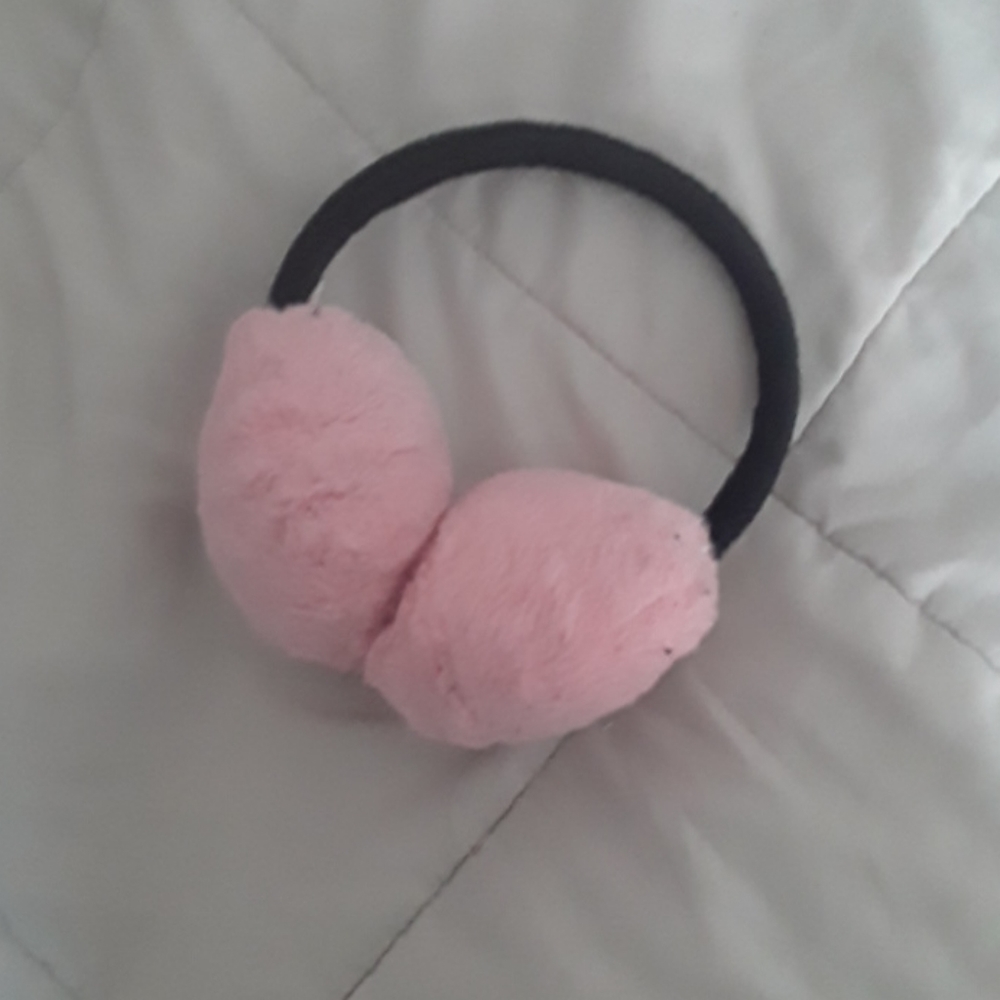 Ear muffs